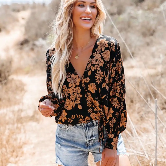 Vici Tops - Vici Black Floral Blouse